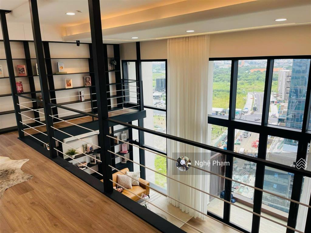 Cho thuê căn hộ loft tầng cao view đẹp 3pn 3wc. galleria  metropole. sang trọng và đẳng cấp