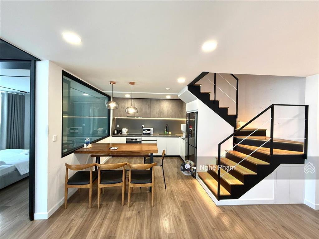 Cho thuê căn hộ loft tầng cao view đẹp 3pn 3wc. galleria  metropole. sang trọng và đẳng cấp