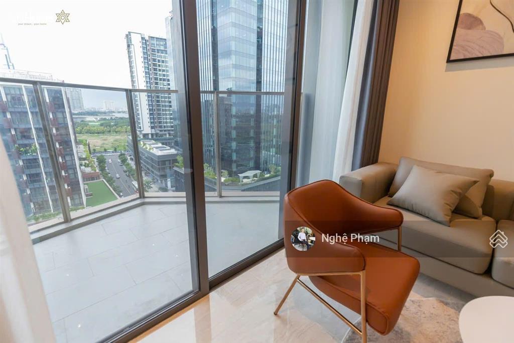 Hiếm có 1 căn 2pn bán tại opera  metropole. mua vào lời ngay. căn góc view thoáng, nhà đẹp