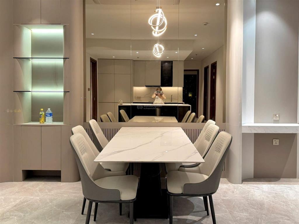 Cần bán gấp căn hộ 3pn the crest  metropole. view trực diện sông, cầu ba son, nội thất mới