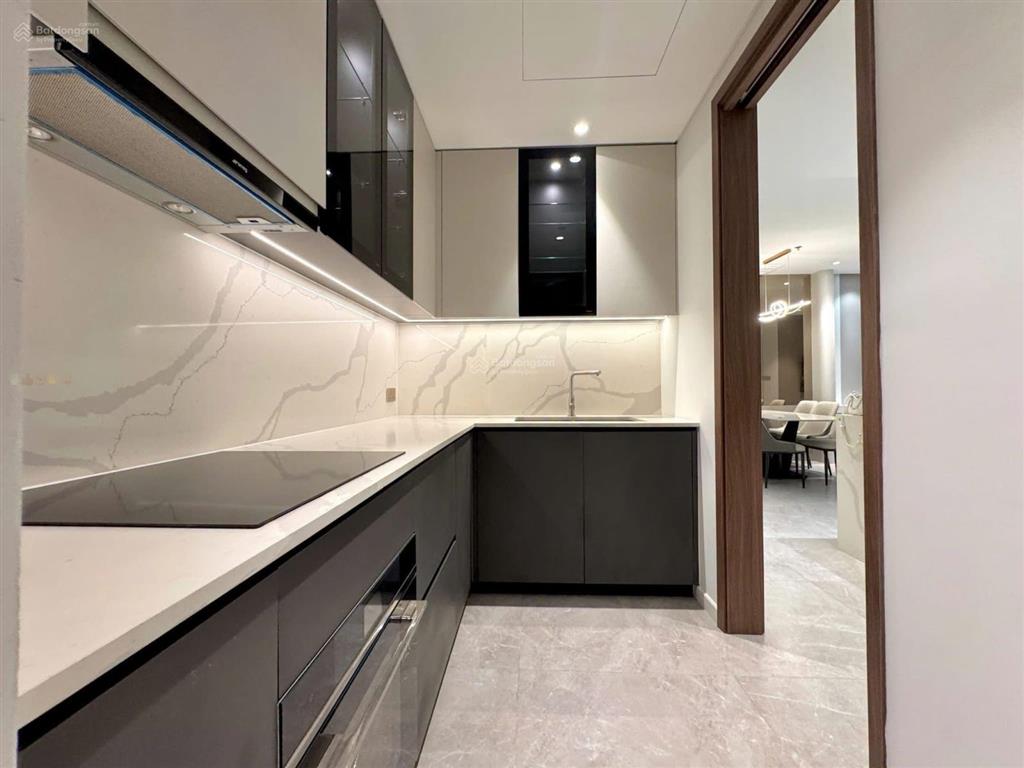 Cần bán gấp căn hộ 3pn the crest  metropole. view trực diện sông, cầu ba son, nội thất mới