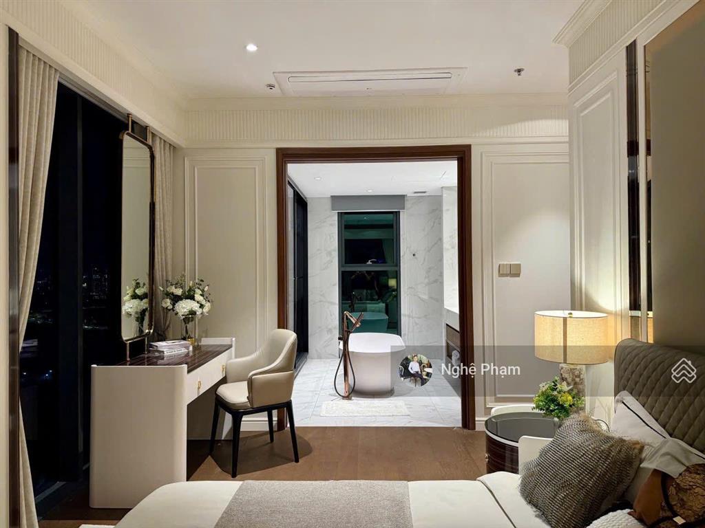 Cho thuê căn hộ 3pn the crest  metropole. tầng cao view đẹp, nội thất cao cấp. đang trống sẵn