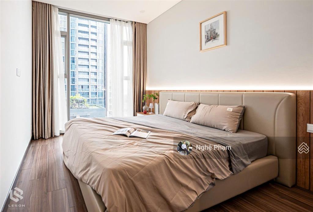 Cho thuê căn hộ 2 phòng ngủ empire city, nội thất mới đẹp, đang trống có thể vào ở ngay. 0932 106 ***