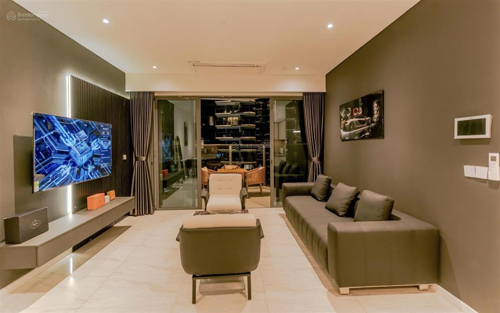 Cần cho thuê căn hộ 2pn opera  metropole thủ thiêm. tầng cao, view cầu ba son. đẹp, thoáng mát