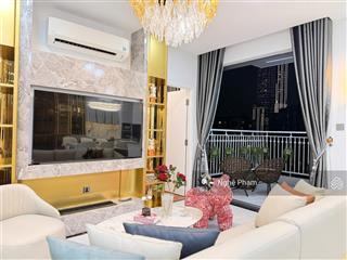Cho thuê ngay căn hộ 2pn tòa landmark 2 tại vinhomes central park. nội thất hiện đại, sang trọng.