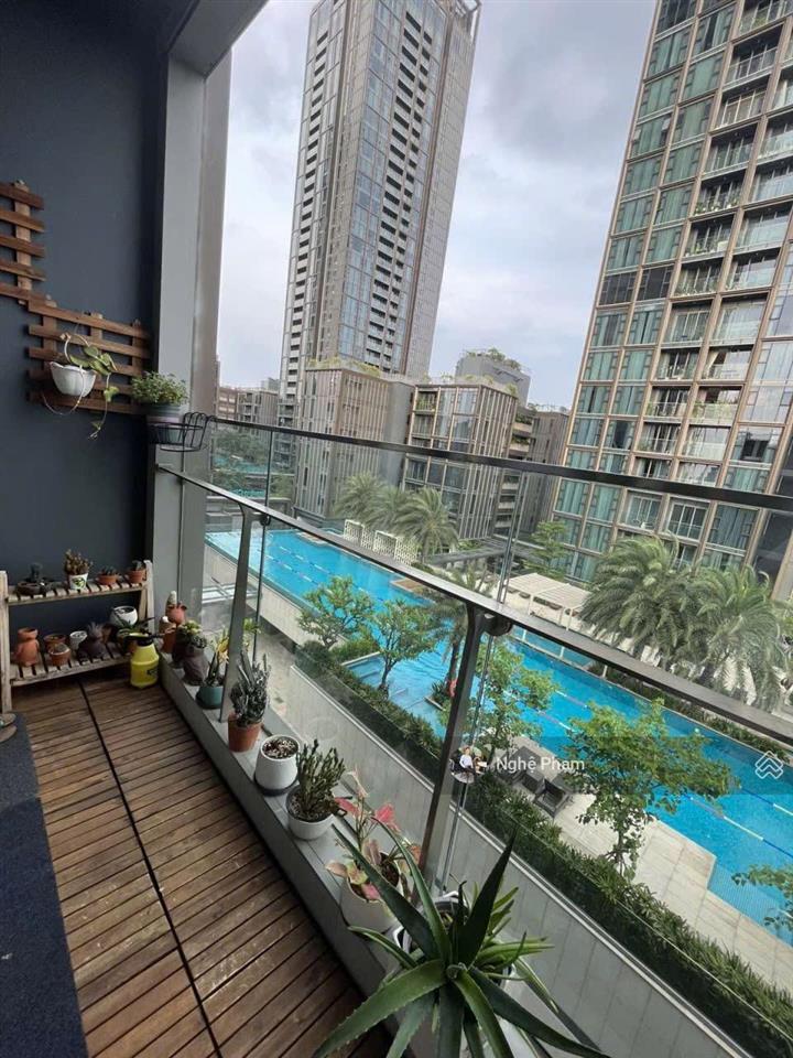 Cần bán gấp căn hộ 1pn toà tilia empire city thủ thiêm. view hồ bơi, view sông. hướng đông nam