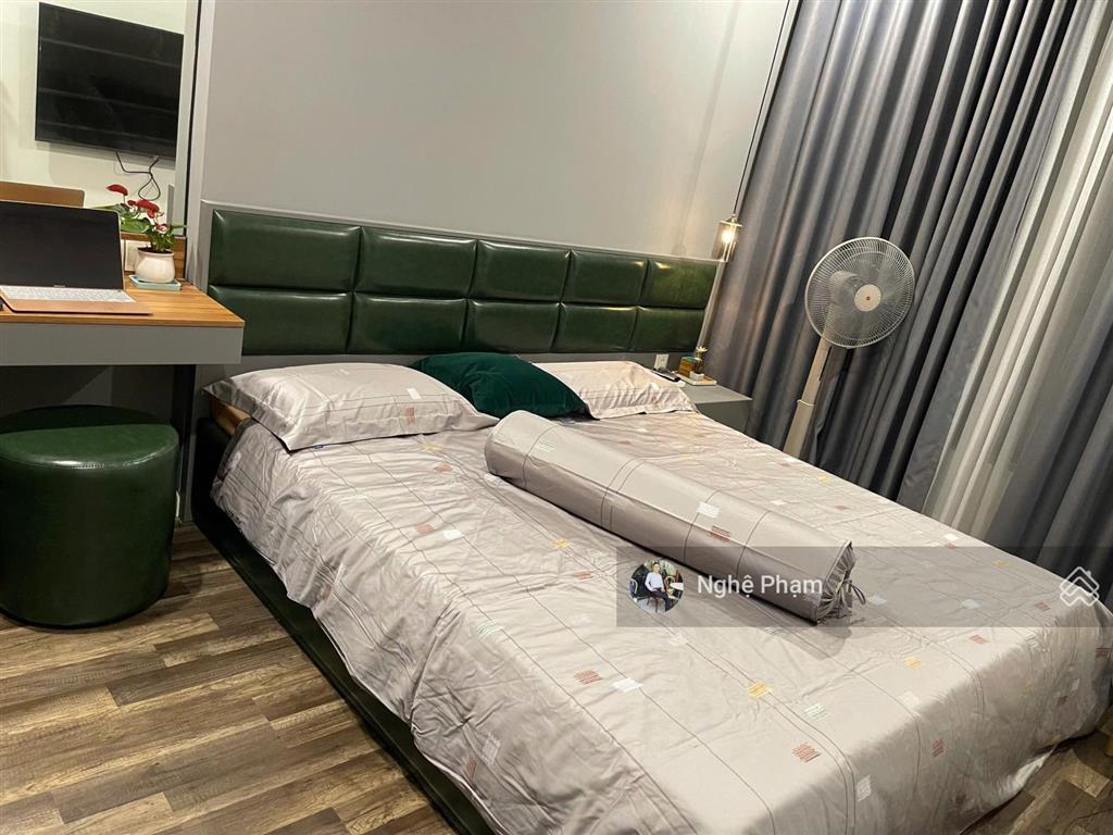 Tin thật 100%. cần bán nhanh căn hộ 2pn hado centrosa quận 10. view thoáng, sẵn sổ hồng. giá tốt