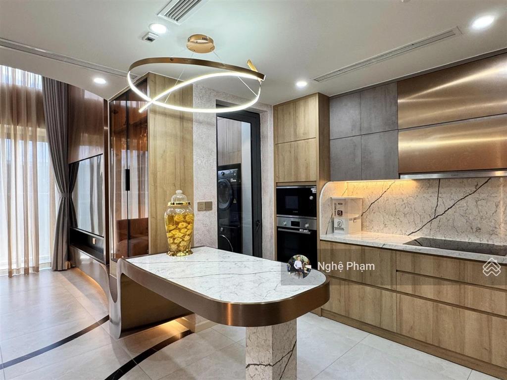 Cần cho thuê căn hộ 3pn duplex tại the crest  metropole thủ thiêm. nội thất sang trọng, view đẹp