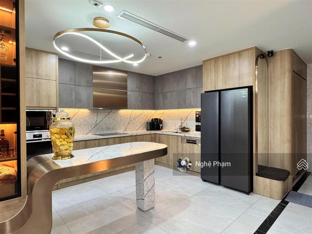 Cần cho thuê căn hộ 3pn duplex tại the crest  metropole thủ thiêm. nội thất sang trọng, view đẹp