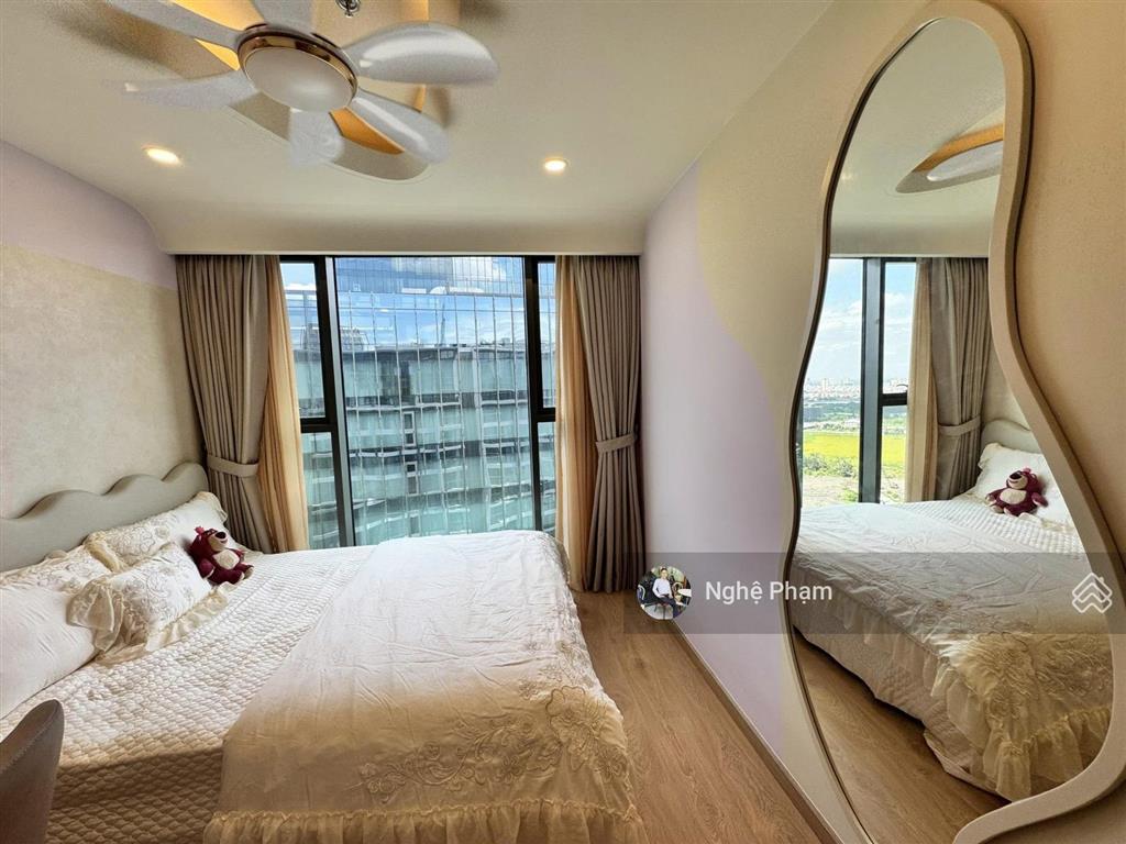 Cần cho thuê căn hộ 3pn duplex tại the crest  metropole thủ thiêm. nội thất sang trọng, view đẹp