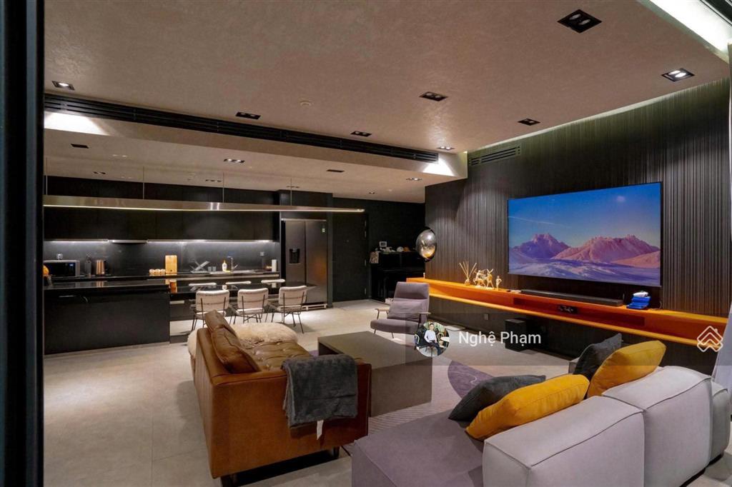 Cho thuê gấp siêu phẩm 3 phòng ngủ empire city, view sông, bitexco. nội thất hiện đại, sang trọng
