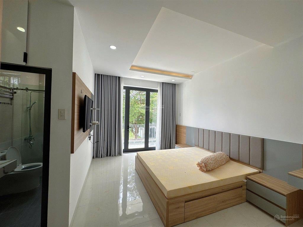 Bán nhà 3 tầng hướng đông, đường 16m gói 2 kđt mỹ gia nha trang giá 8,3 tỷ