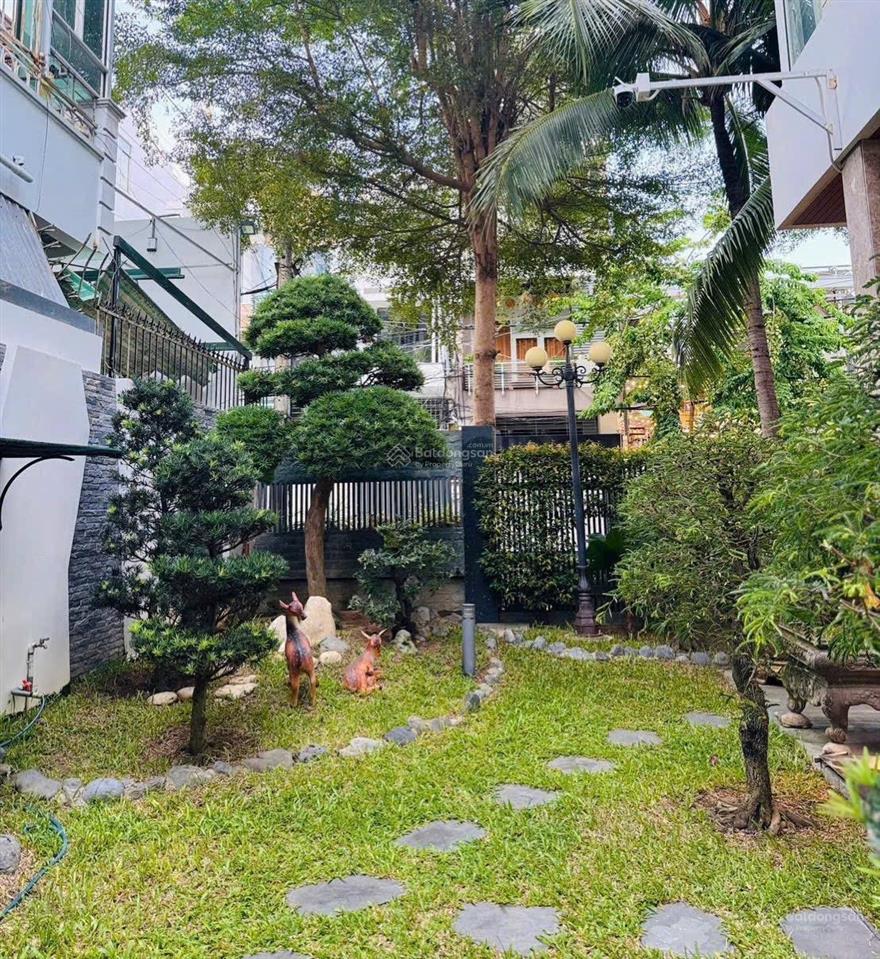 Bán biệt thự đẳng cấp nằm ngay khu bàn cờ trung tâm thành phố nha trang