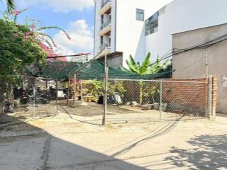 Bán đất lô góc đất mặt tiền đường sao biển cách biển 200m, đường oto thông thoáng, giá chỉ 21,5 tỷ.
