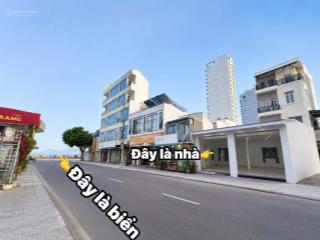 Bán nhà căn góc 3 mặt tiền sát biển nha trang
