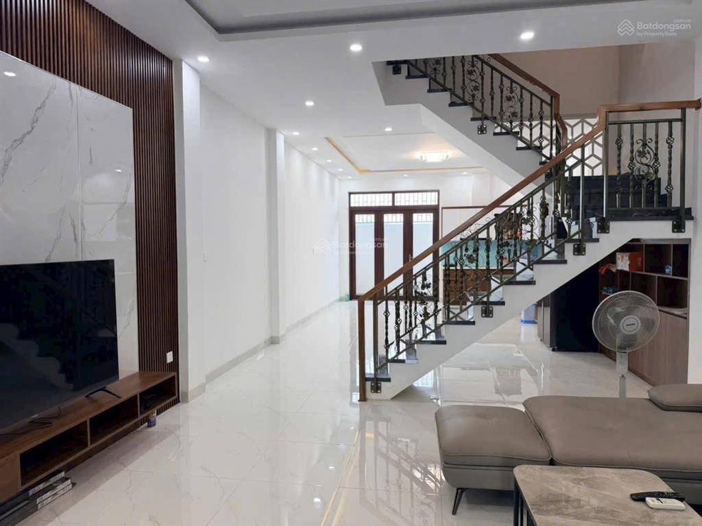 Bán nhà đẹp giá hời khu đô thị mỹ gia nha trang, full nội thất chỉ 7,85 tỷ.