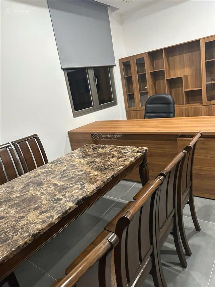 Bán căn shophouse mặt tiền đường 27m, gần bệnh viện yersin kđt mỹ gia nha trang