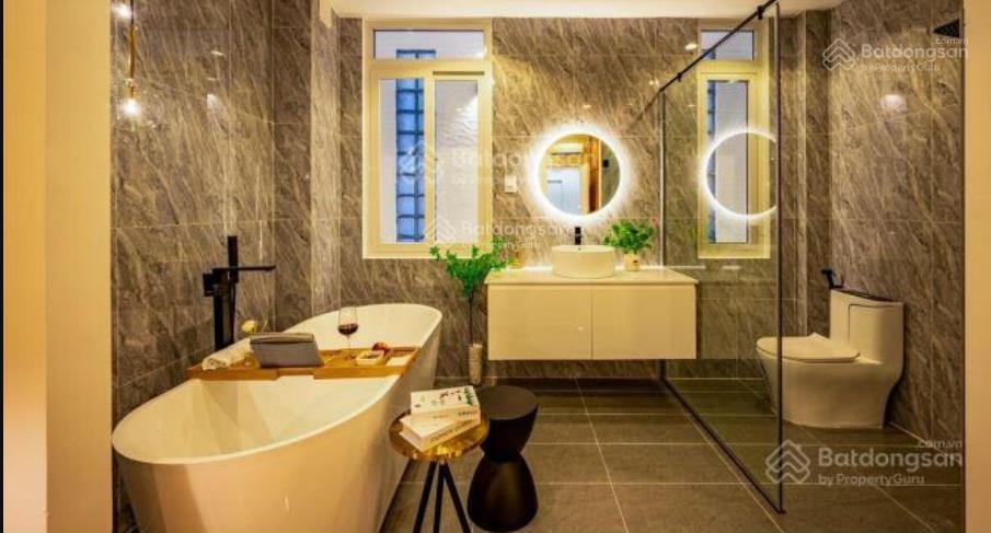 Căn góc 2 mặt tiền kinh doanh, sát nguyễn tri phương, hòa hảo, ngô quyền, ngang 4.5m, lề rộng, q10