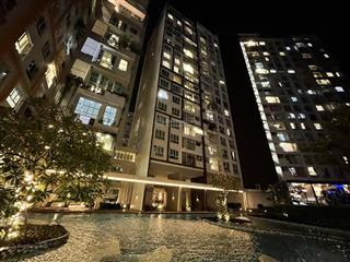 Cho thuê 3 phòng ngủ, krista, view sông, full nội thất, tầng cao, căn góc, giá 14 triệu/ tháng.