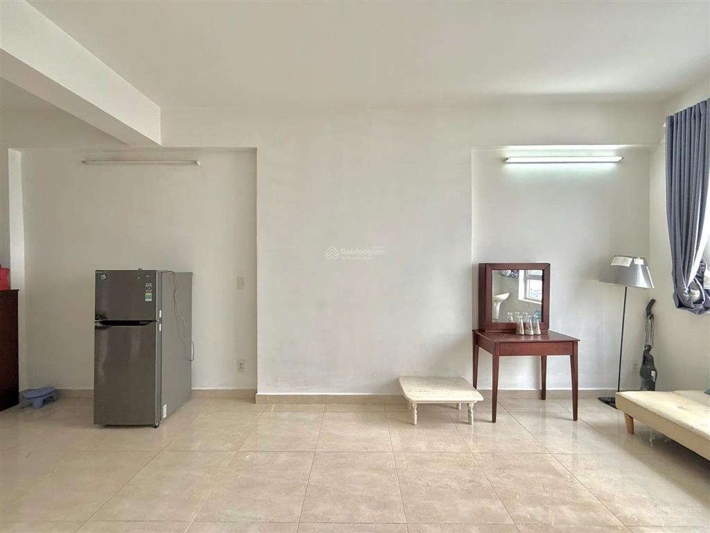 The cbd, 2 phòng ngủ, tầng trung, view thoáng, giá chỉ 3,25 tỷ, có nội thất,  0938 264 *** minh