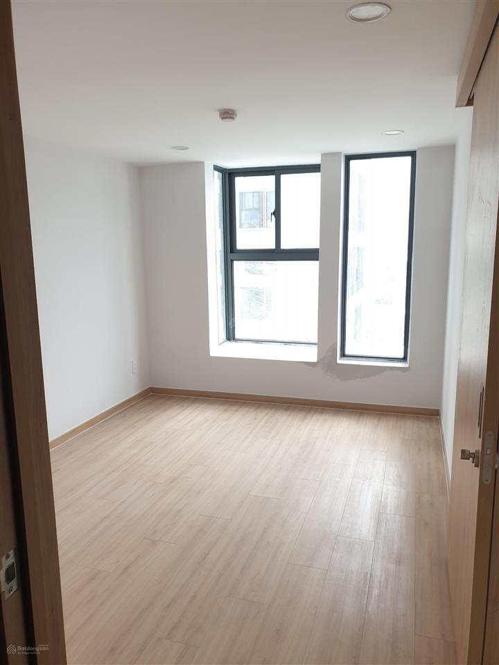 Siêu rẻ! bán căn la astoria 2, có lửng, 89m2, 3pn 3wc, view cao tốc, trần cao 5m5, giá bán 4,75 tỷ