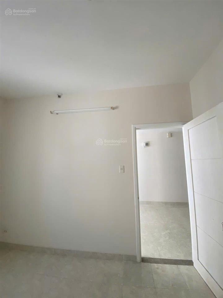 Bán suất tái định cư cc 90 nguyễn hữu cảnh, tp hcm, 2pn thông thủy 57m2, 4,15 tỷ,  0938 264 ***