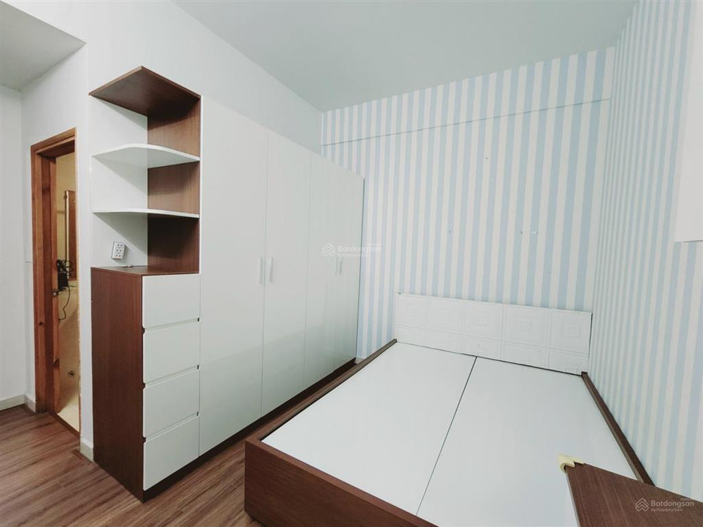 Cho thuê the cbd 2 phòng ngủ, 2wc, tầng trung, nội thất đầy đủ, giá thuê 10 triệu,  0938 264 ***