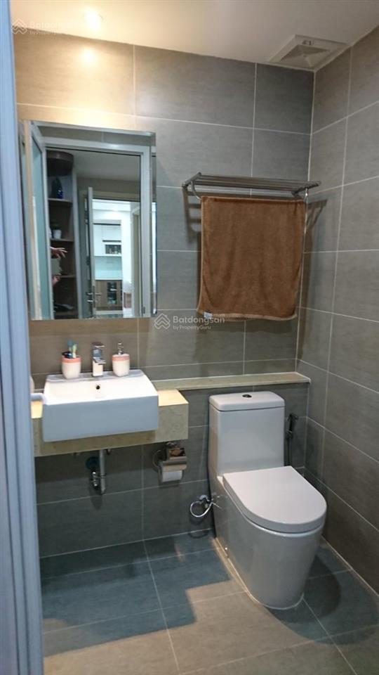 Bán krista 2 phòng ngủ, 80m2, có sổ, view thoáng, nội thất đầy đủ, giá tốt 5,65 tỷ, view đông nam