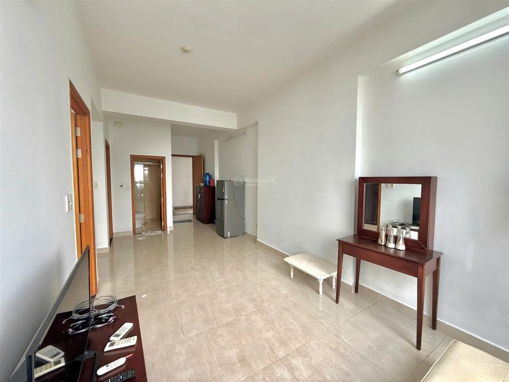 The cbd, 2 phòng ngủ, tầng trung, view thoáng, giá chỉ 3,4 tỷ, có nội thất,  0938 264 *** minh