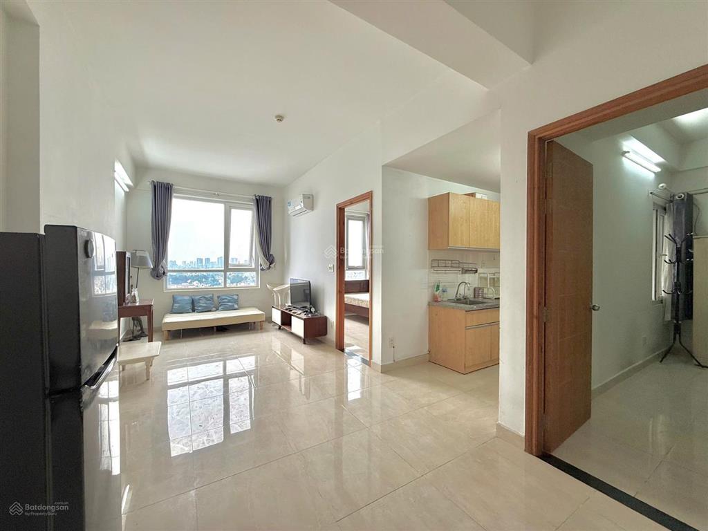 The cbd, 2 phòng ngủ, tầng trung, view thoáng, giá chỉ 3,4 tỷ, có nội thất,  0938 264 *** minh