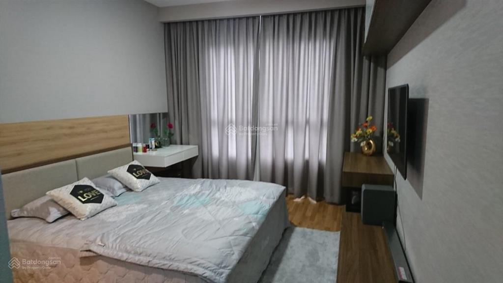 Bán krista 2 phòng ngủ, 80m2, có sổ, view thoáng, nội thất đầy đủ, giá tốt 5,65 tỷ, view đông nam