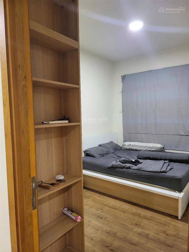 The krista 102m2, 3 phòng ngủ, nội thất cơ bản, giá 7 tỷ, đã có sổ hồng, căn góc, view thoáng mát