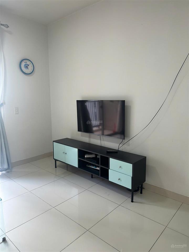Cho thuê chung cư parcspring, 2 phòng ngủ, 68m2, căn góc, tầng trung, view thoáng, giá chỉ 11 triệu