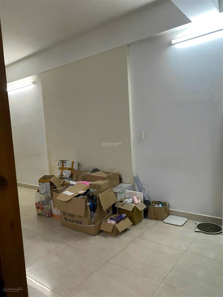 The cbd, 2 phòng ngủ, tầng trung, view thoáng, giá chỉ 3,2 tỷ, có nội thất,  0938 264 *** minh