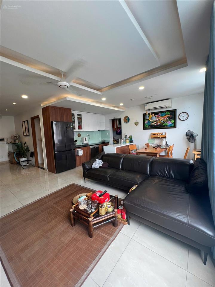 Chính chủ gửi bán the cbd gần đảo kim cương, 130m2, 3 phòng ngủ, 3 wc, view đông nam, tầng cao
