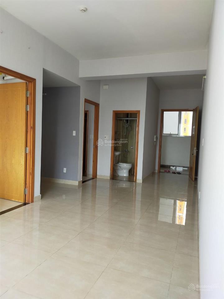 The cbd, 2 phòng ngủ, tầng trung, view thoáng, giá chỉ 3,1 tỷ, có nội thất,  0938 264 *** minh
