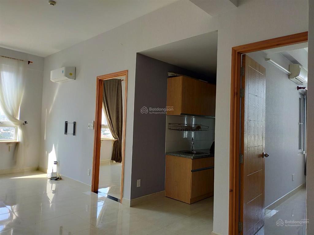 The cbd, 2 phòng ngủ, tầng trung, view thoáng, giá chỉ 3,1 tỷ, có nội thất,  0938 264 *** minh