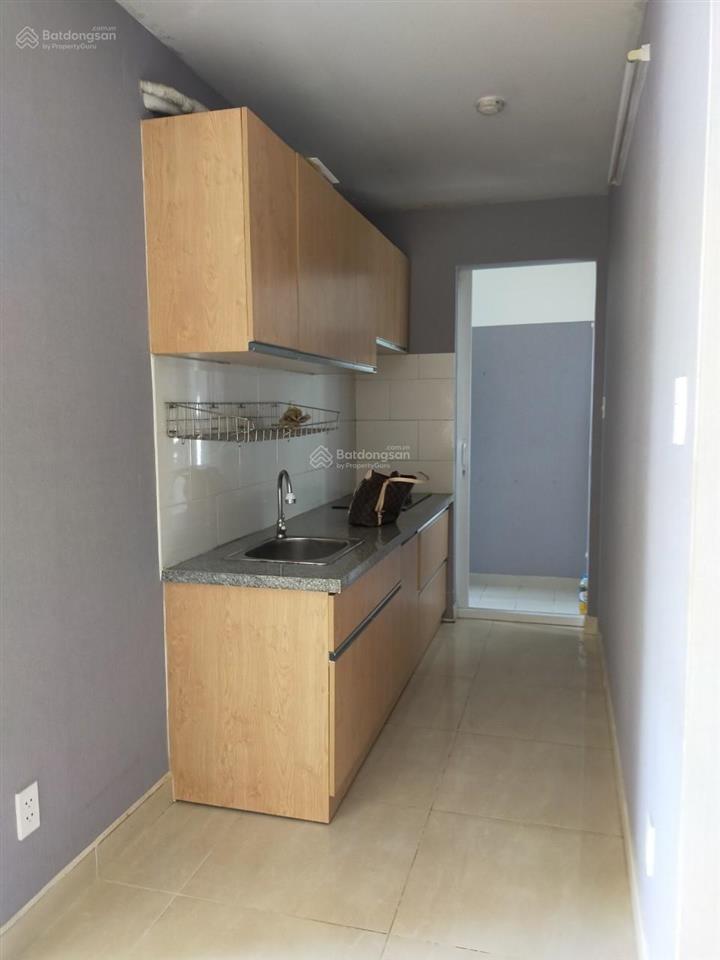 The cbd, 2 phòng ngủ, tầng trung, view thoáng, giá chỉ 3,1 tỷ, có nội thất,  0938 264 *** minh