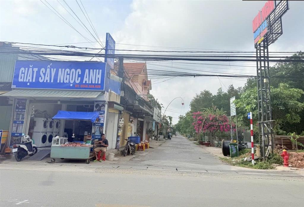 Cần tiền gấp giá cực sốc chính chủ bán đất thổ cư trục đường phùng hưng, an phước, long thành