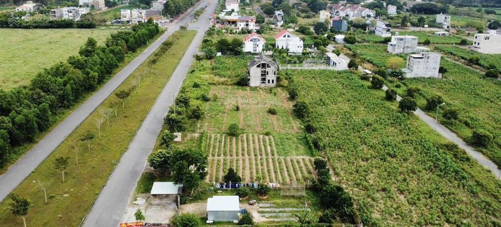 Đất nền tp. mới nhơn trạch giá 9 triệu/m2  sổ hồng riêng  đón sóng sân bay long thành