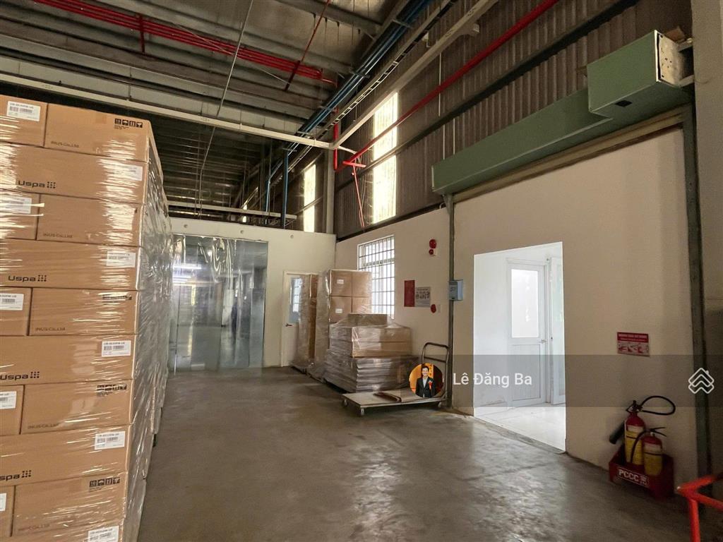 Bán xưởng kcn giang điền, đất 11000m2, xưởng và văn phòng 5350m2, giá bán 67 tỷ (thương lượng)