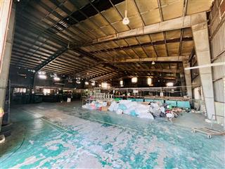 Bán xưởng trong kcn bến cát. diện tích đất 5000m2, diện tích xưởng 2400m2, giá bán 39 tỷ.
