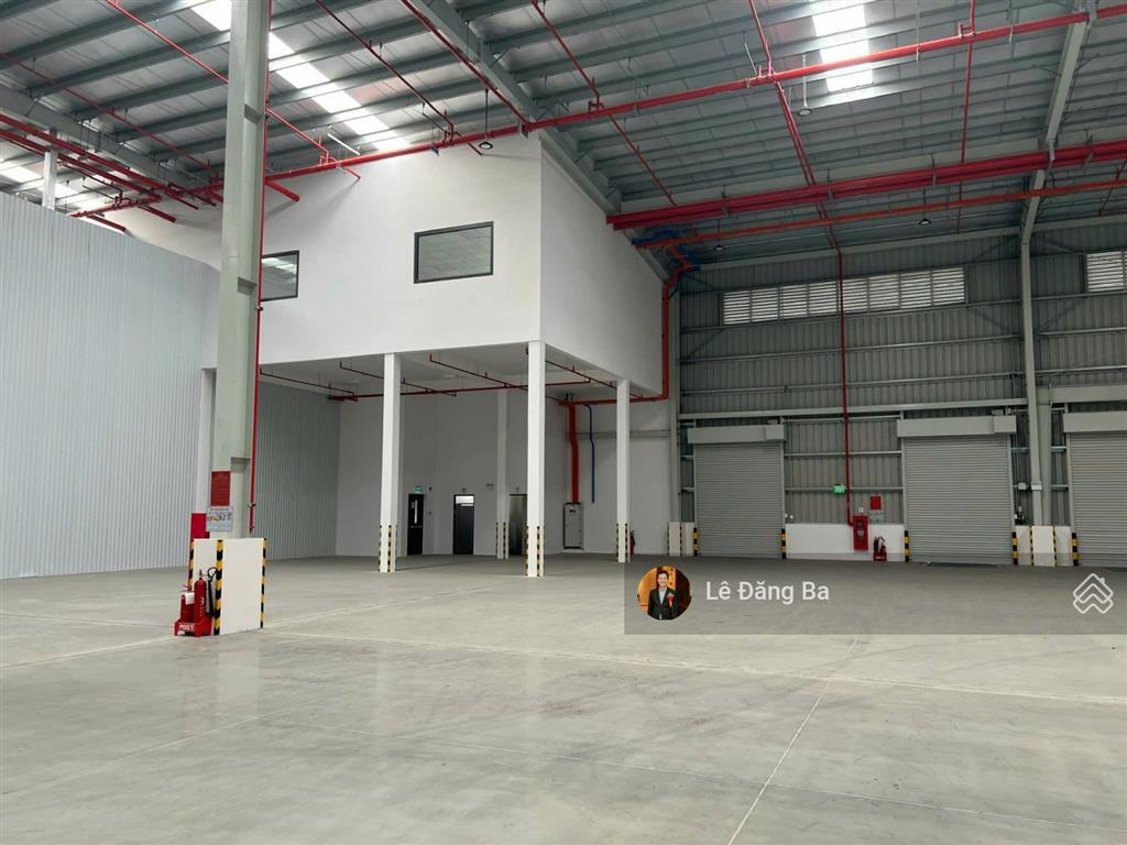 Cho thuê 5000m2 kho logistic trong kcn bình dương. giá chỉ 86.179,5đ/m2, pháp lý chuẩn chỉnh
