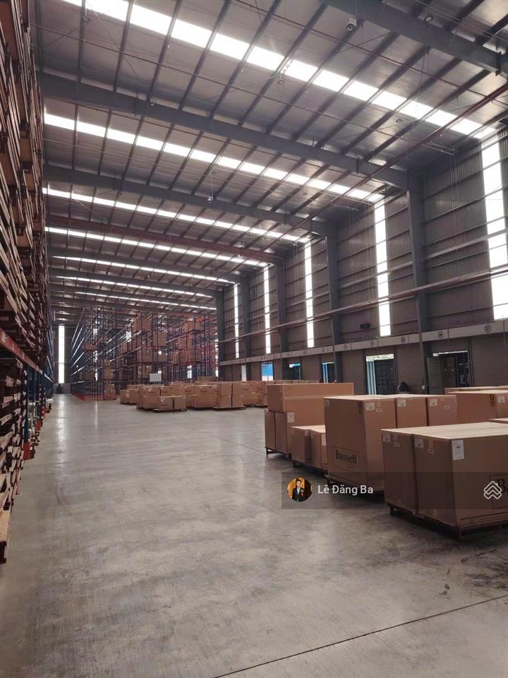 Cho thuê kho logistic trong kcn bình dương, diện tích 12500m2, giá chỉ 88.000đ/m2, pháp lý rõ ràng