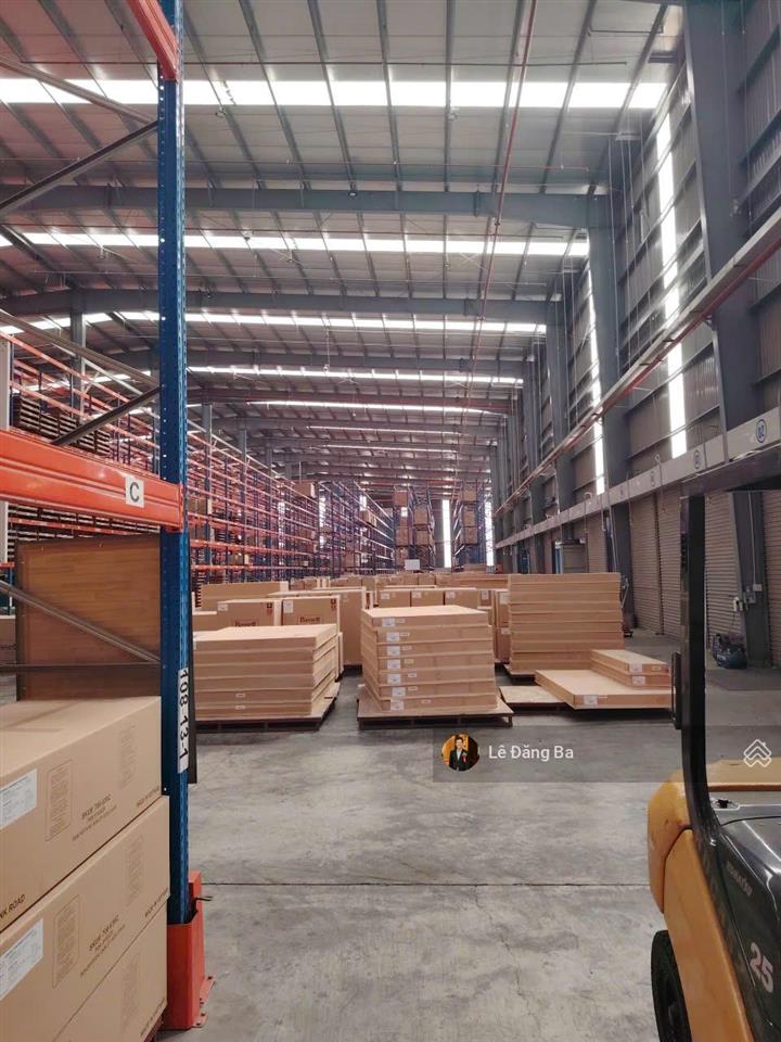 Cho thuê kho logistic trong kcn bình dương, diện tích 12500m2, giá chỉ 88.000đ/m2, pháp lý rõ ràng