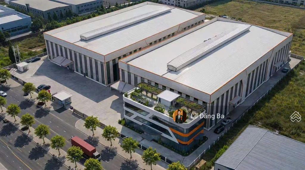 Cho thuê xưởng 2 tầng, siêu đẹp tại kcn bình dương, diện tích 8800m2, giá chỉ 91.385 đ/tháng/m2