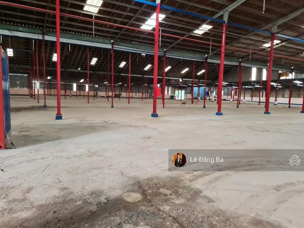 Cần bán xưởng hơn 13000m2, ngang hơn 100m, kcn mỹ phước 4, có thu nhập sẵn 400tr/tháng, giá 75tỷ