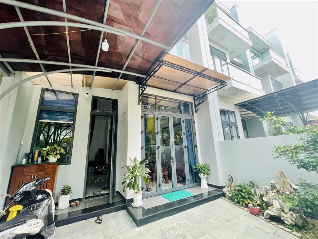Cho thuê nhà ở khu tmdv phú mỹ, tp. mới bình dương, 3 pn, 4 wc, 1t 2l, giá 15 triệu/tháng