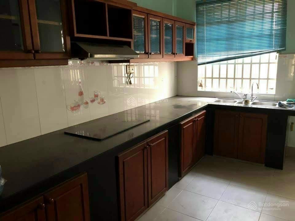 Nhà mặt tiền d5, khu dân cư phú hoà  đang cho thuê lâu dài