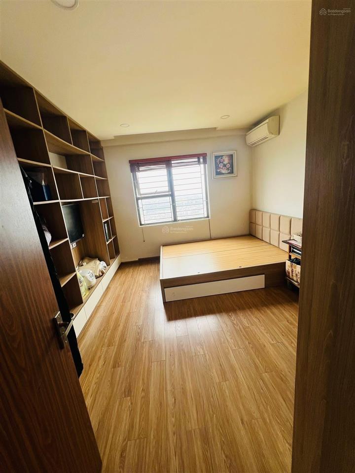 Chỉ 27xtr/m2 cho căn nhà 5 tầng x 50m2, trước nhà oto tránh tại xa la hà đông.  0862 639 ***